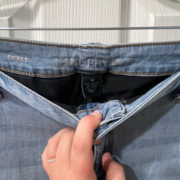 Lane Bryant Size 18 Pearl Embellish Ankle Jegging - Picture 3 of 4